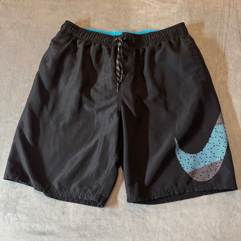Nike Mens Repel Swim Trunks Shorts L Black Blue Graphic Swoosh Sporty Beachwear